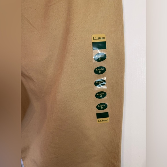 NWT L.L. Bean Women’s Khaki Favorite Fit Pants - Size 14 - Picture 5 of 9